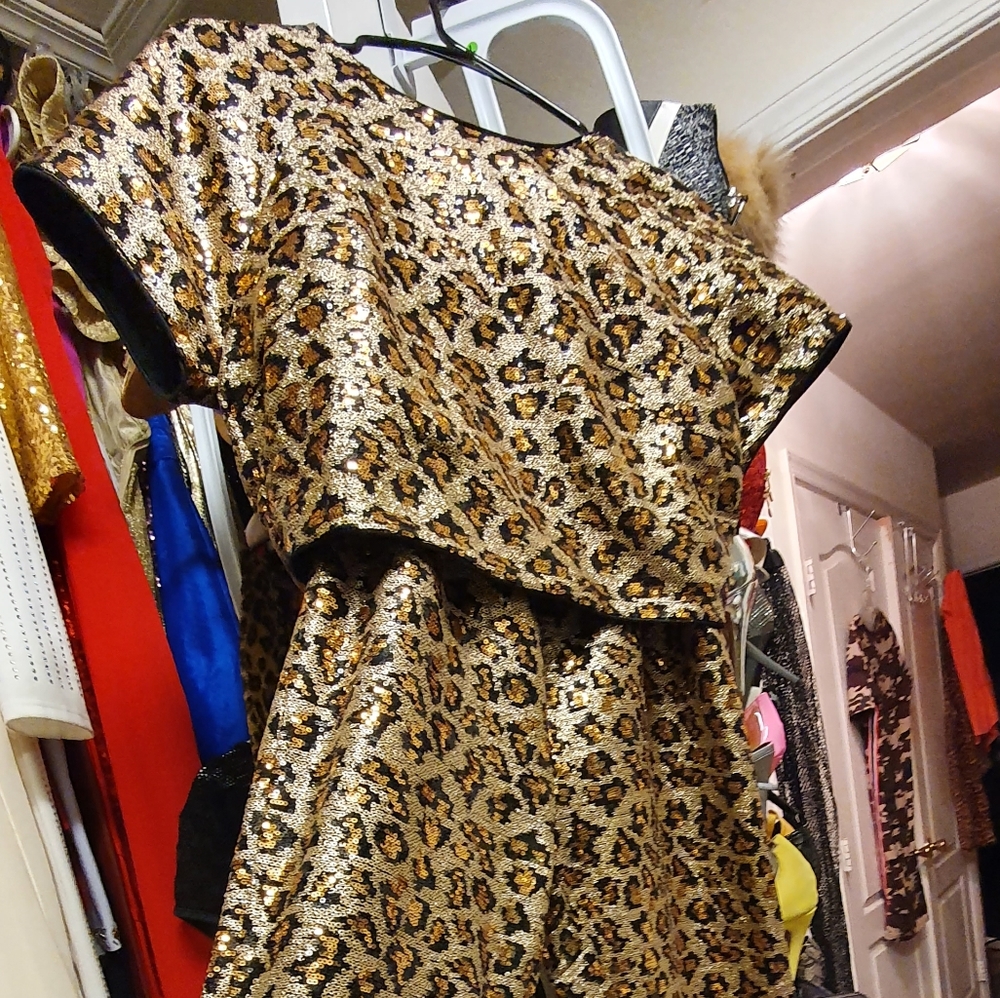 Sequin animal print PANT SUIT